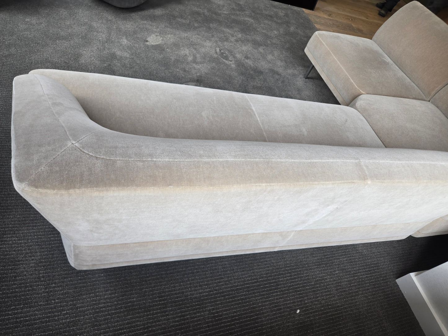 Bernhardt Design Mirador L-Shape Sofa