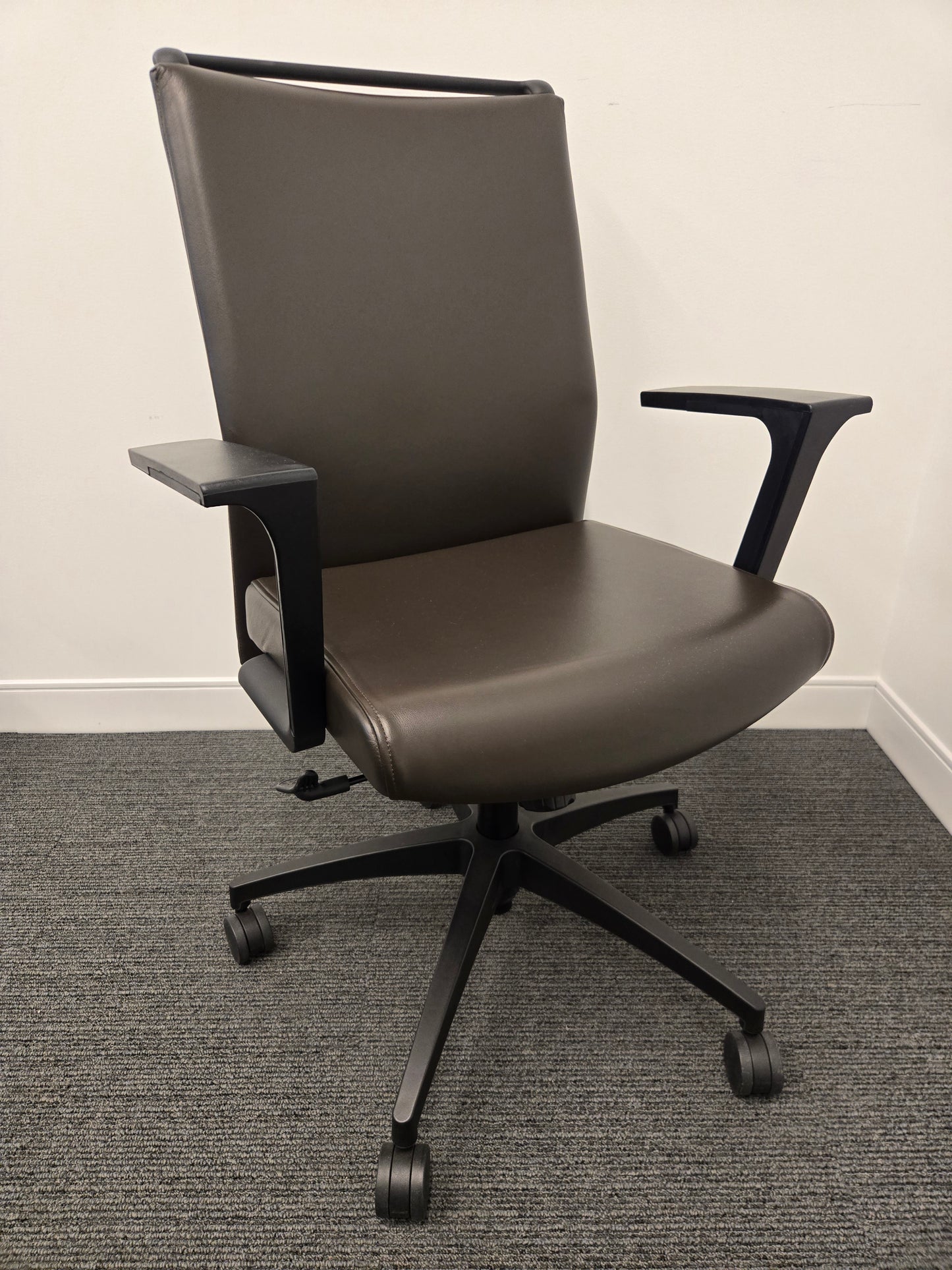SitOnIt Sona Conference Chair in Brown Eco-Leather