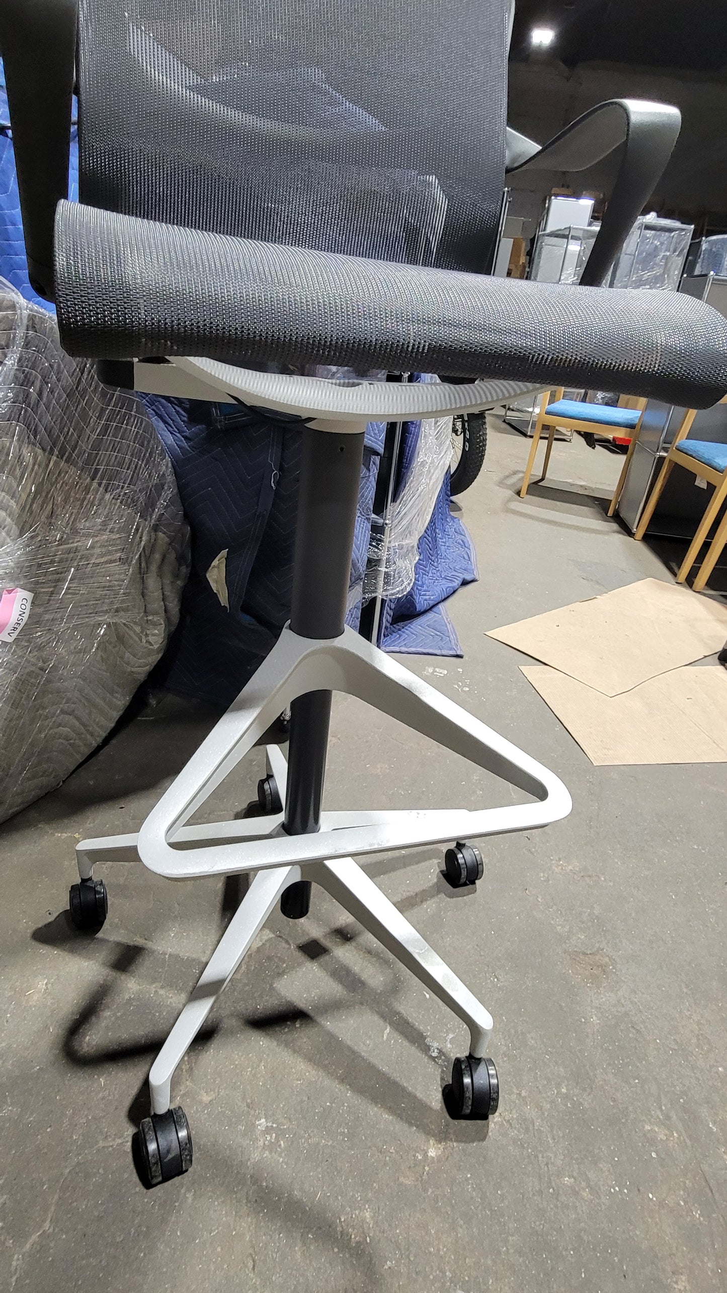 Herman Miller Setu Drafting Stool