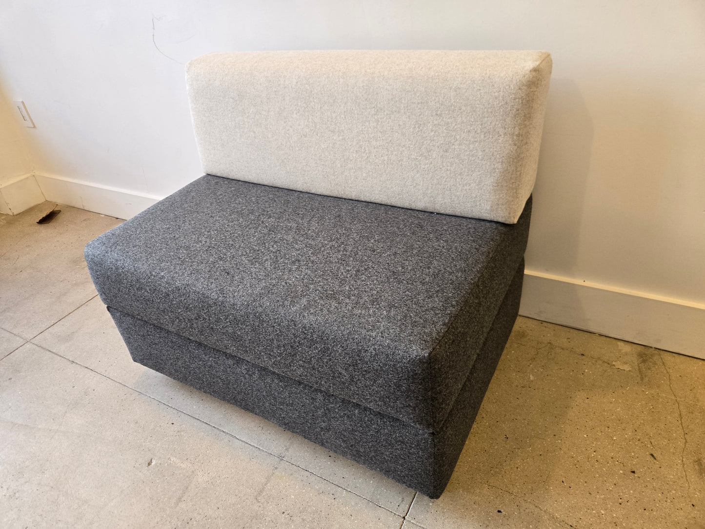 Dr. Sofa 3-foot Armless Sofa