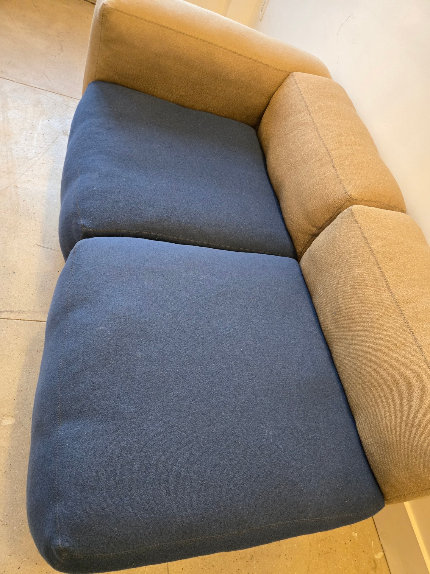 HAY Mags Soft 2-Piece Section Sofa in Beige-Blue
