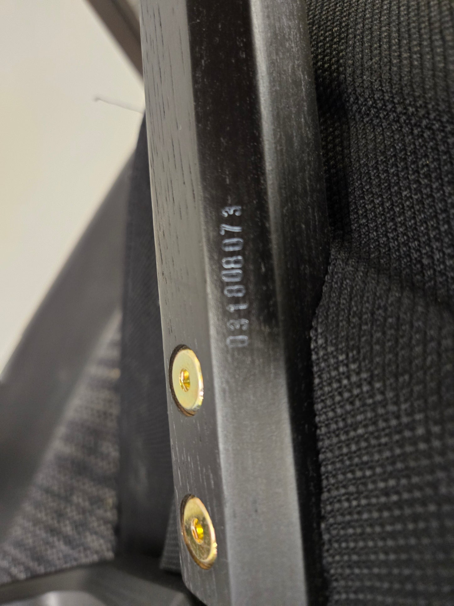 Muuto Visu Lounge Chair in Black Fabric