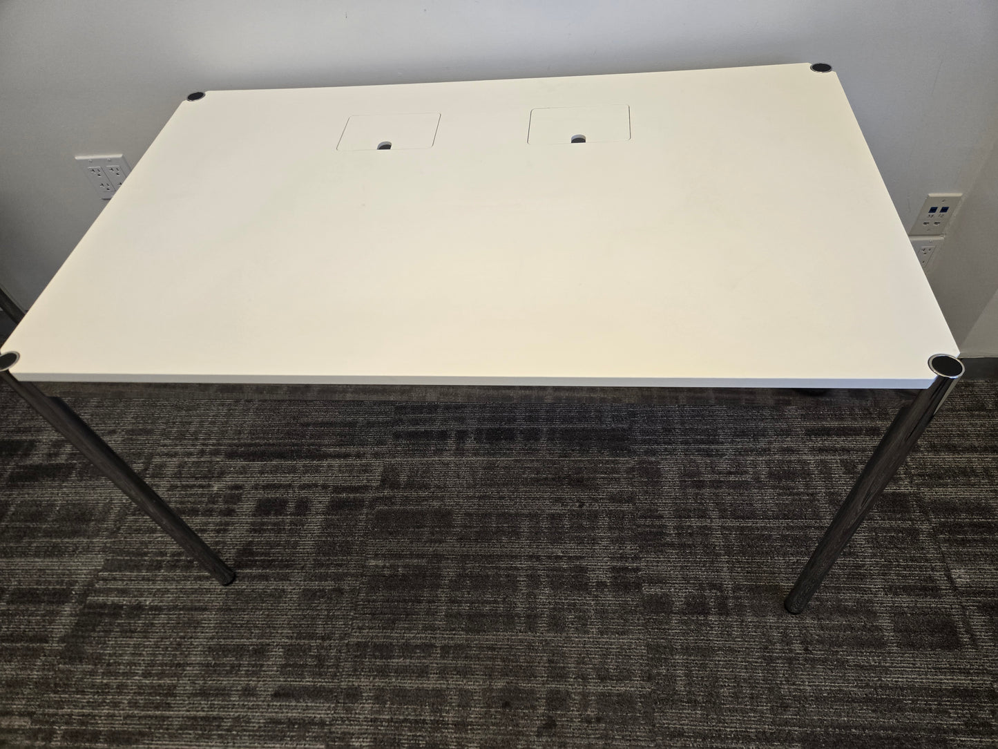 USM Haller T49 30x49-in Desk in Pure White MDF with Cable Access Doors