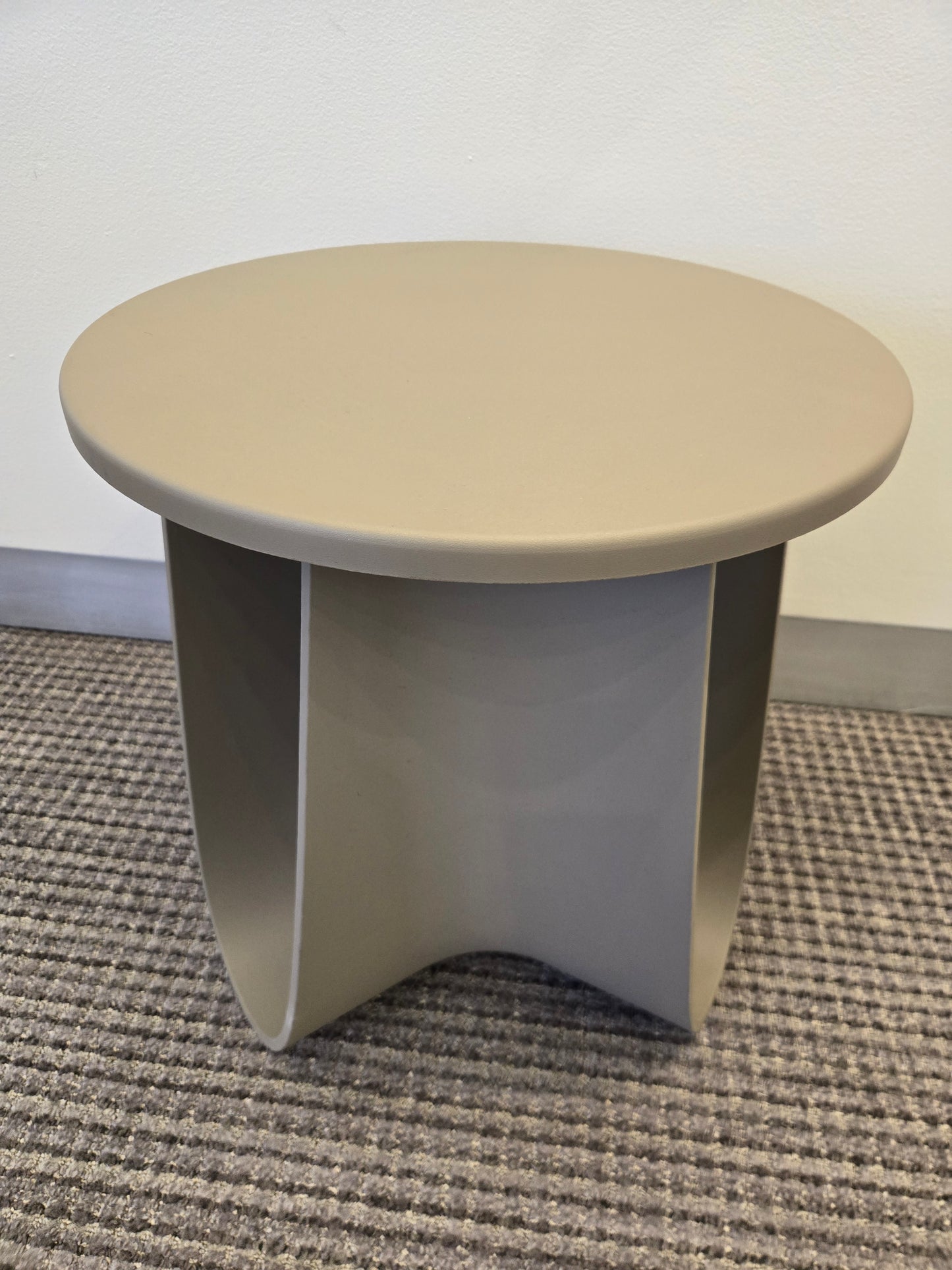 MDF Italia Sag Side Table / Stool