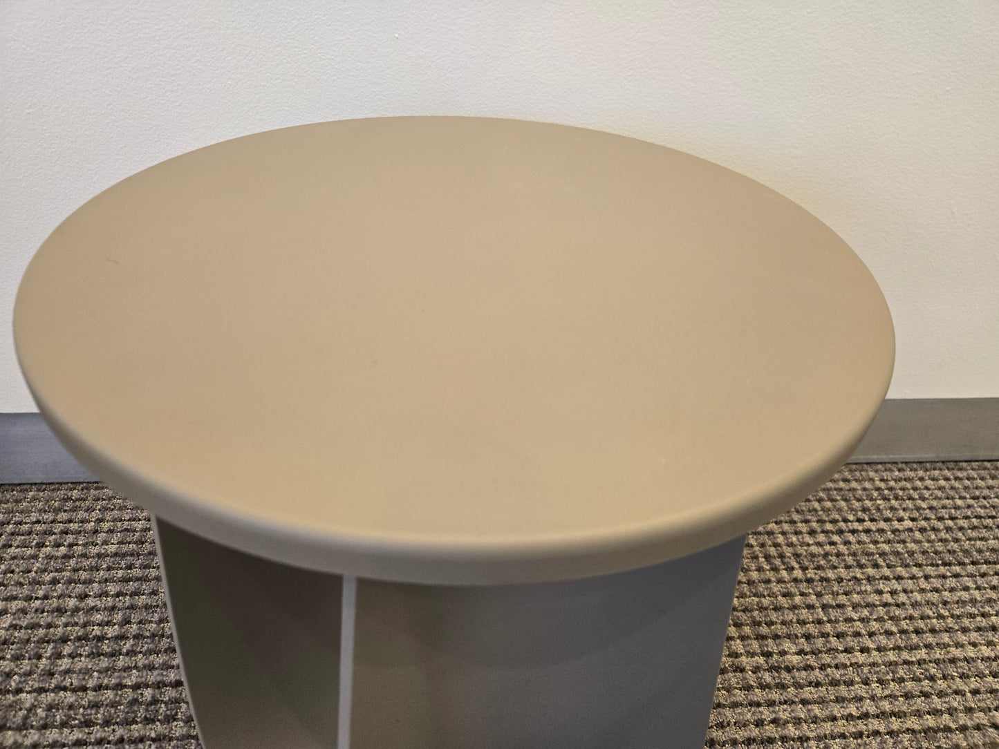 MDF Italia Sag Side Table / Stool