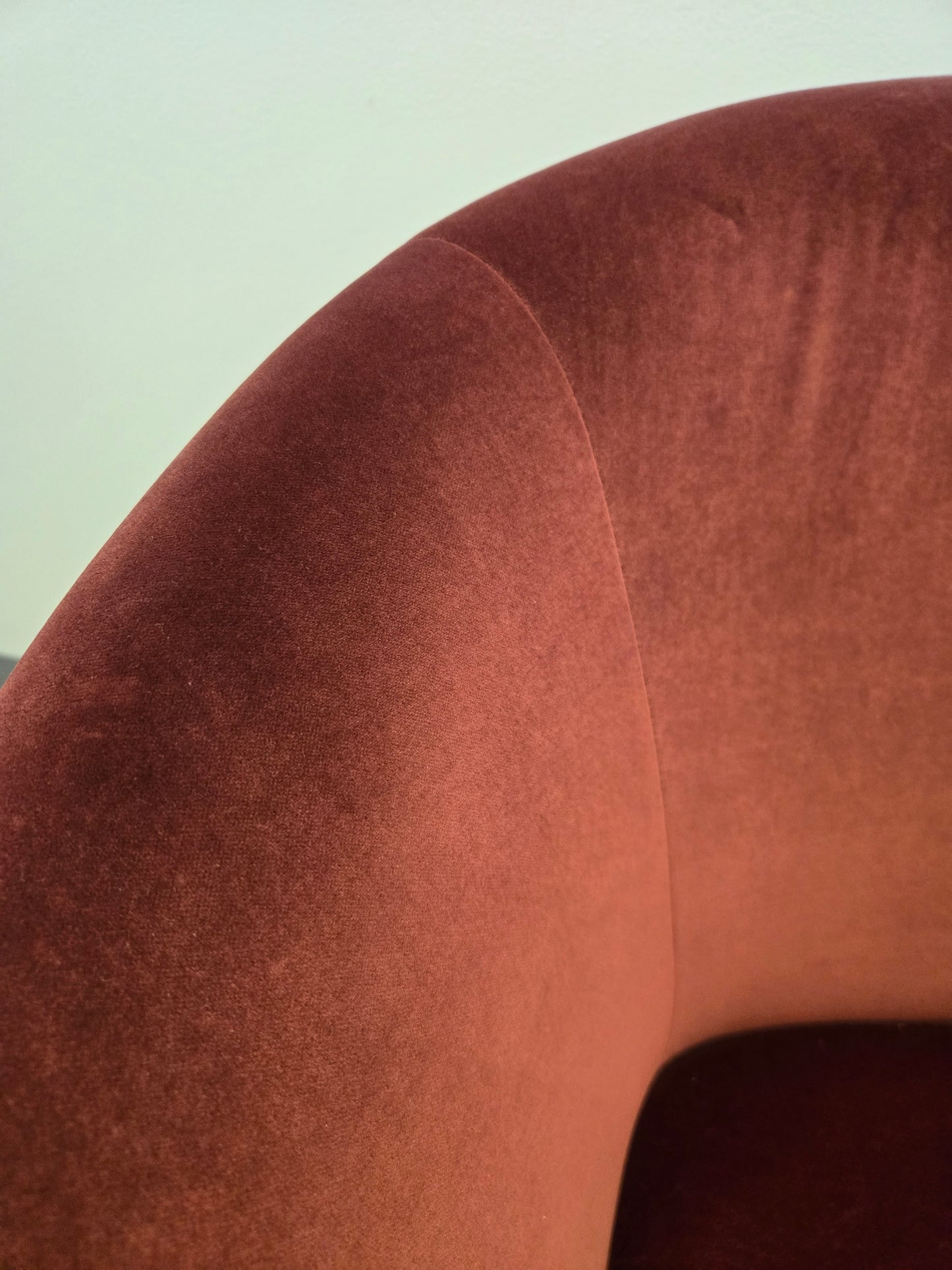 Walter Knoll 369 Armchair