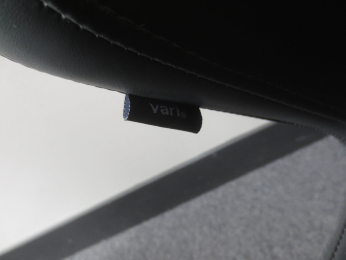 Vari Side Chair