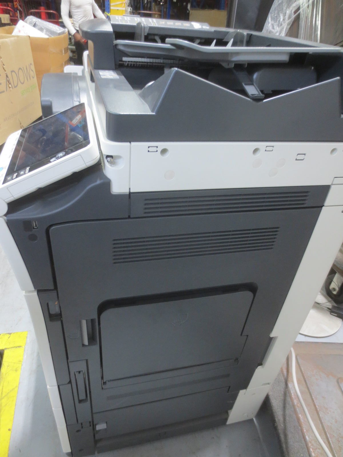 Konica Minolta Bizhub C368 Color Multifunction Copier Printer Scanner with Finisher