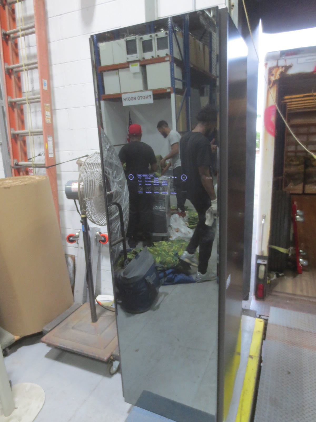 LG Styler S5MSB Smart Steam Clothing Care System in Mirror Finish with ThinQ