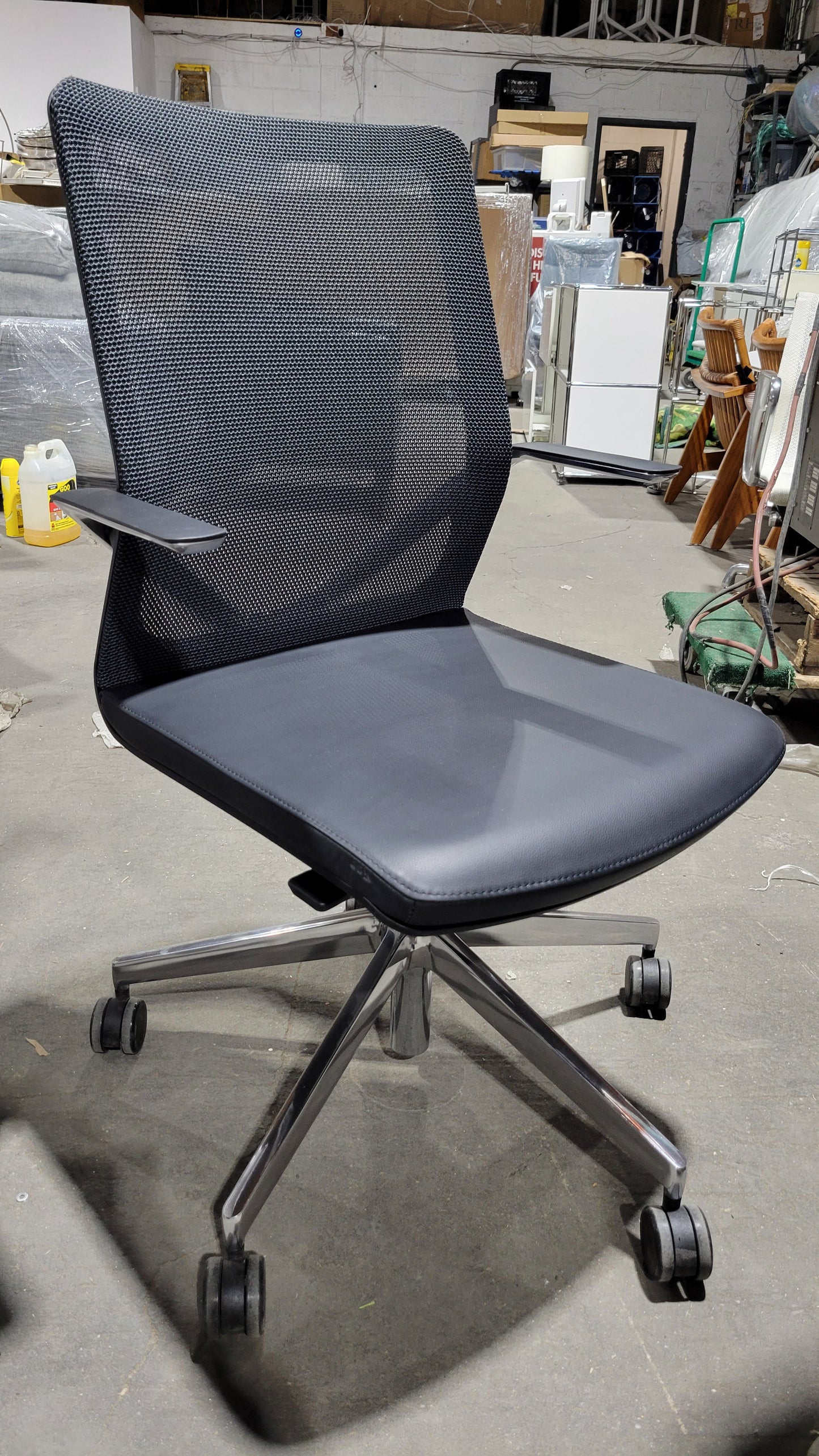 Davis Linq Task Chair (New)