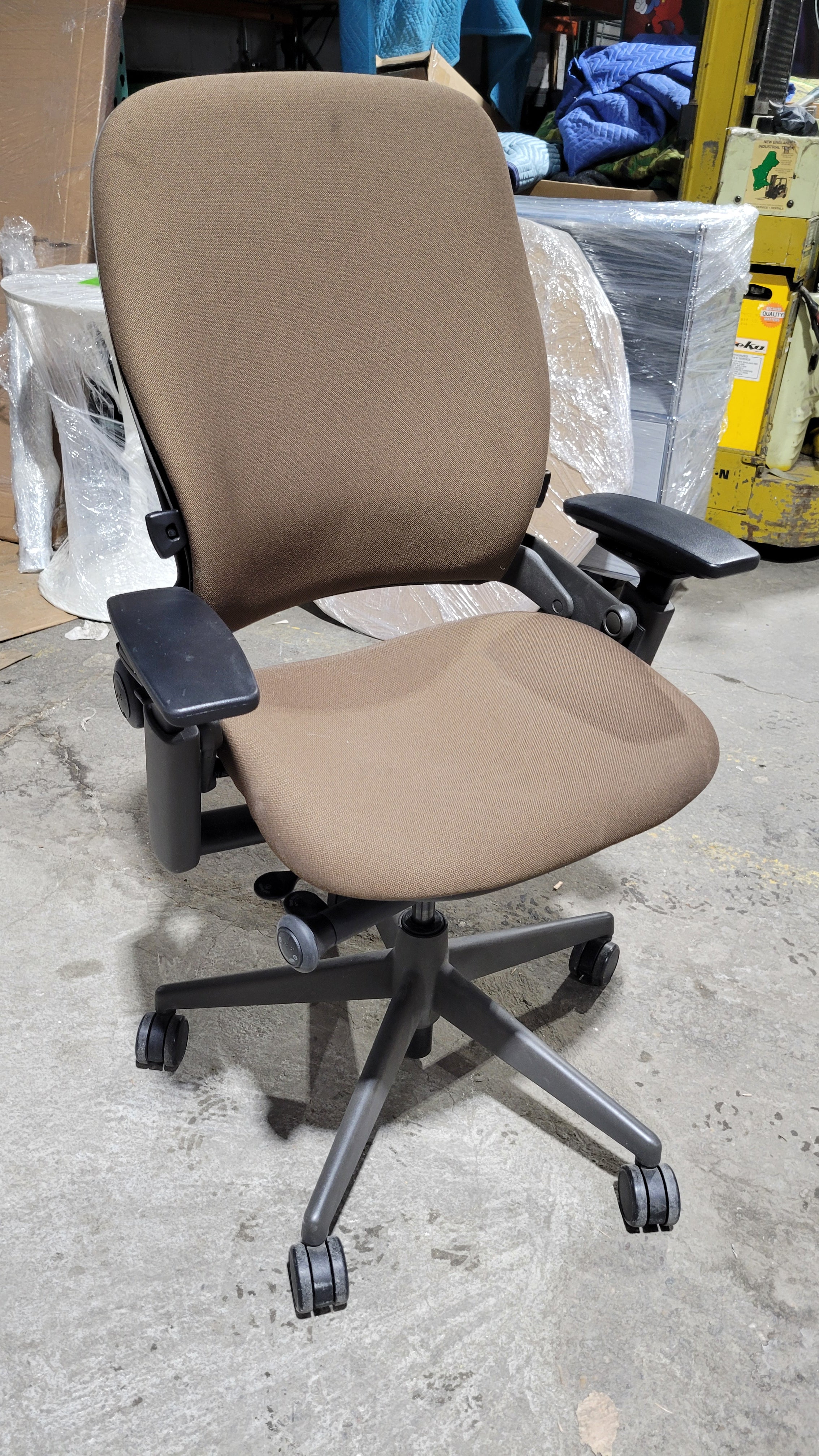 Steelcase Leap V2 Chair in Brown Fabric – Bygone Icons
