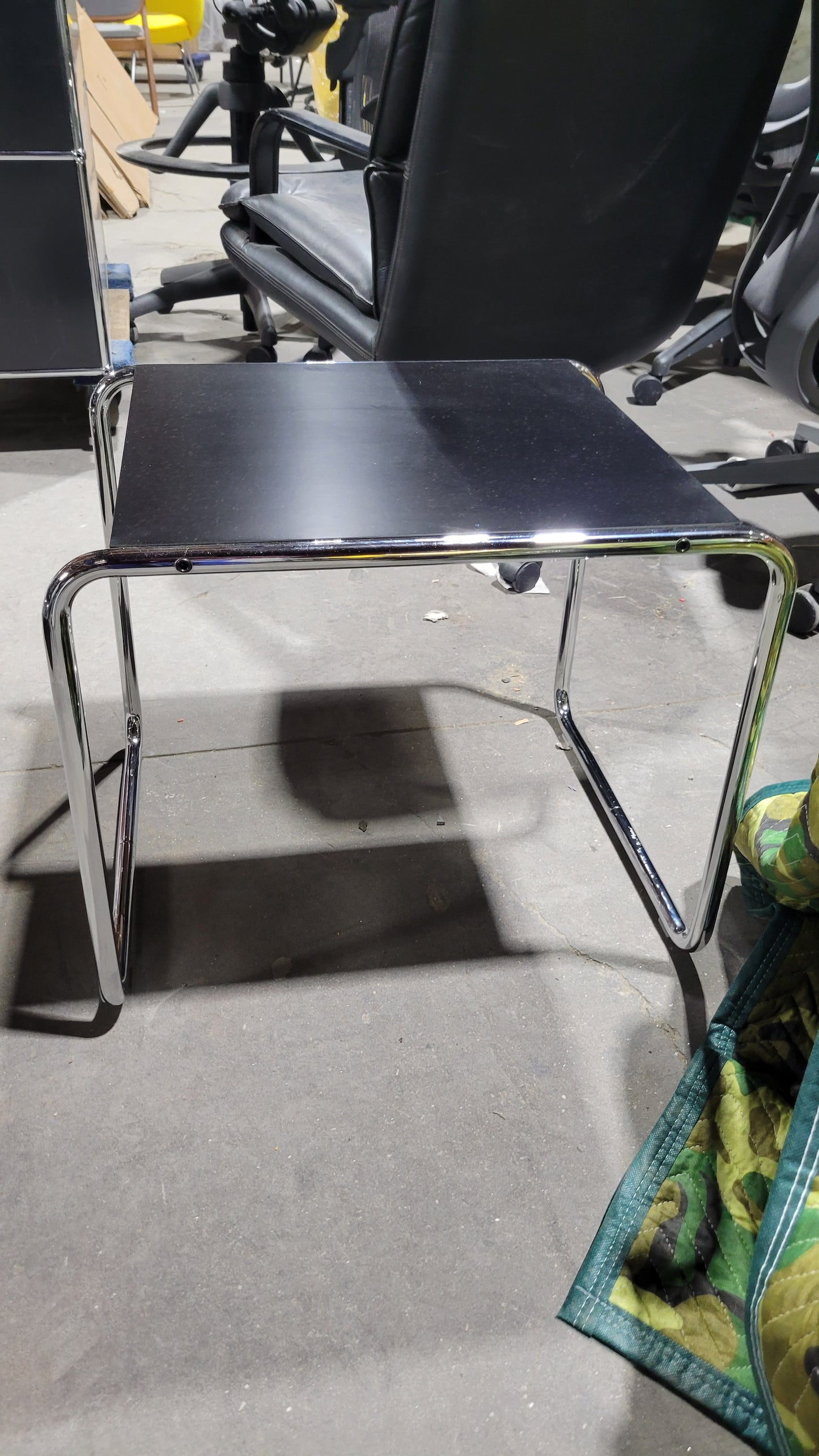 Knoll Marcel Breuer Laccio Small Side Table