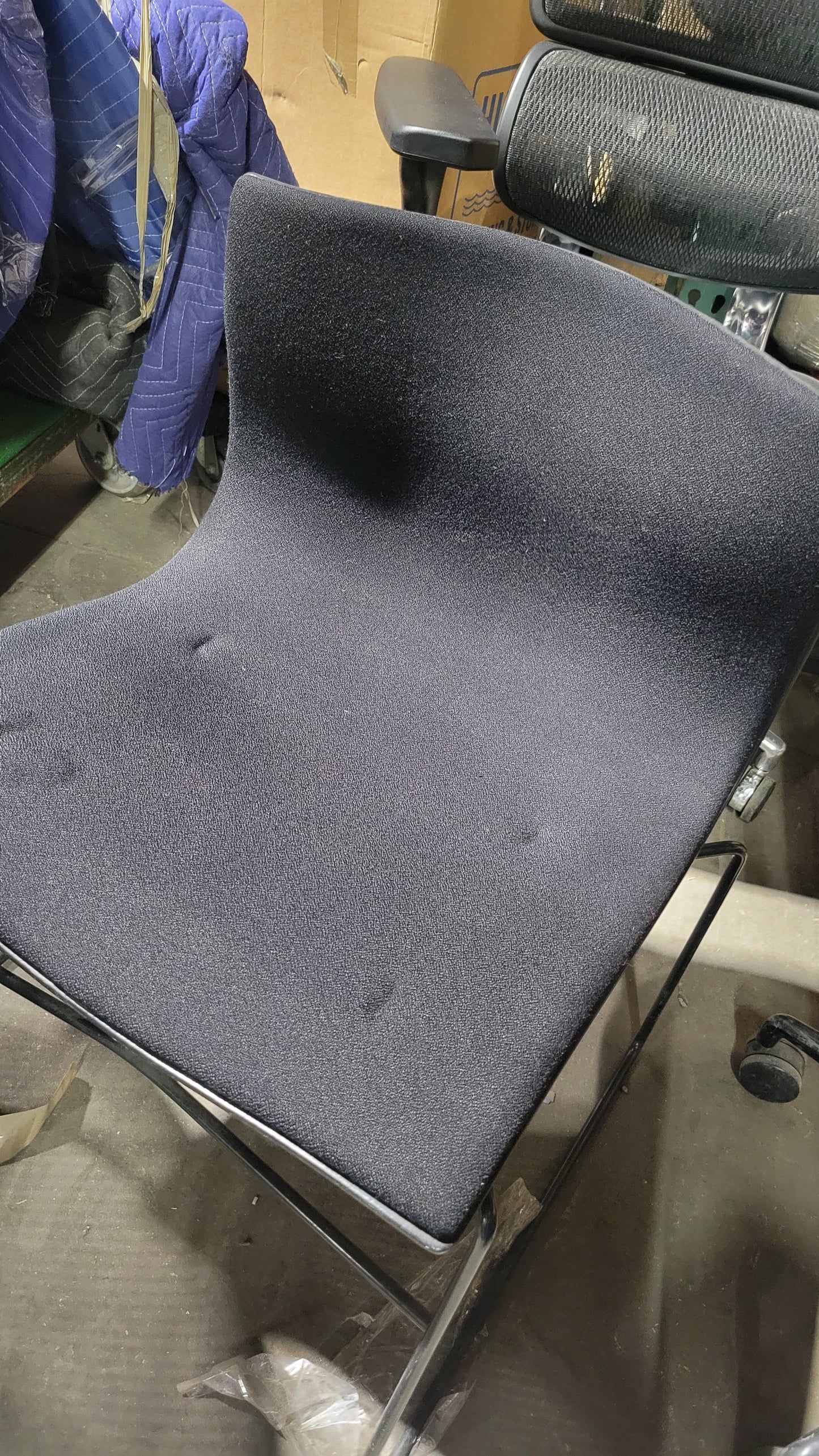 Knoll Lella & Massimo Vignelli Handkerchief Side Chair
