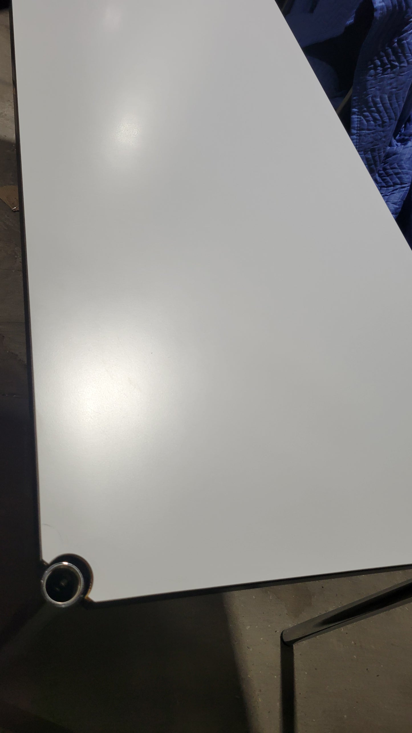 USM Haller T69 30x69-in Desk-Table in Pearl Grey Laminate with Sliding Keyboard Tray (Vintage)