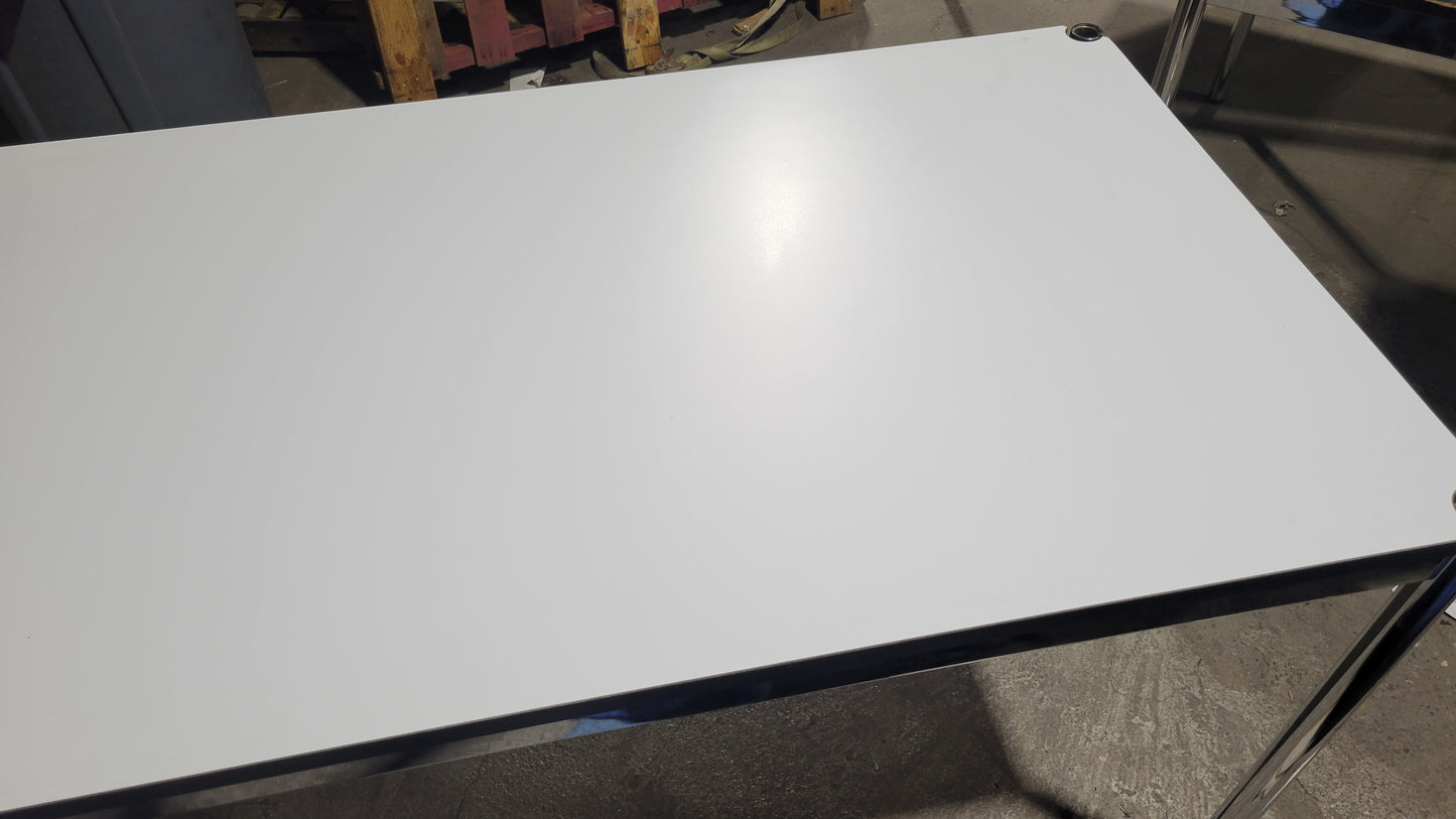 USM Haller T69 30x69-in Desk-Table in Pearl Grey Laminate (Vintage)