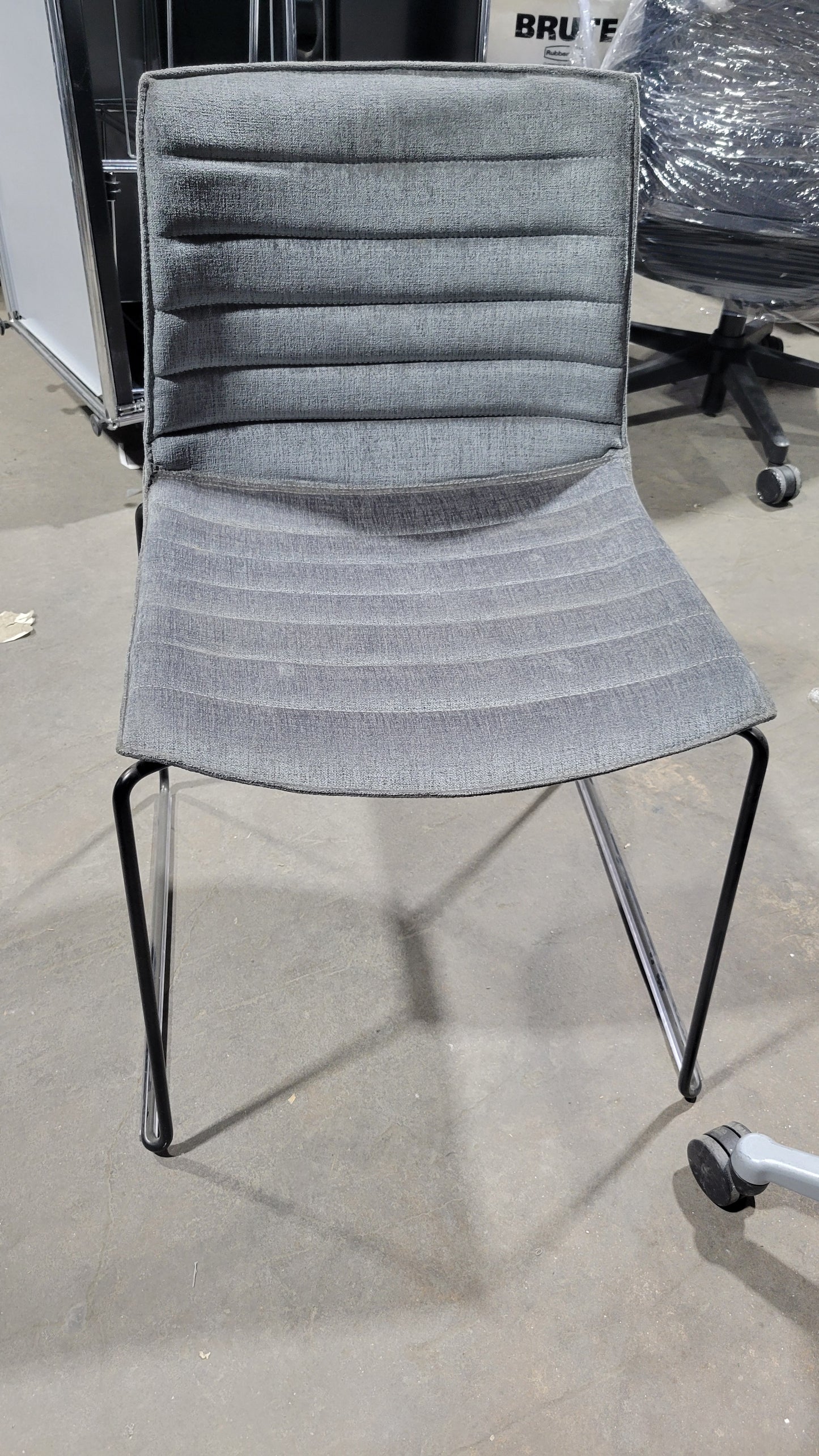 Arper Catifa 53 Side Chair in Grey Fabric