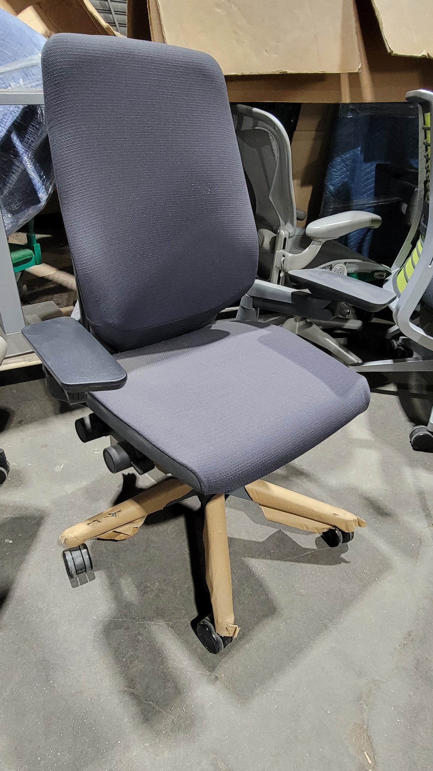 Steelcase Gesture Chair in Heather Grey Fabric with Grey Frame (New)