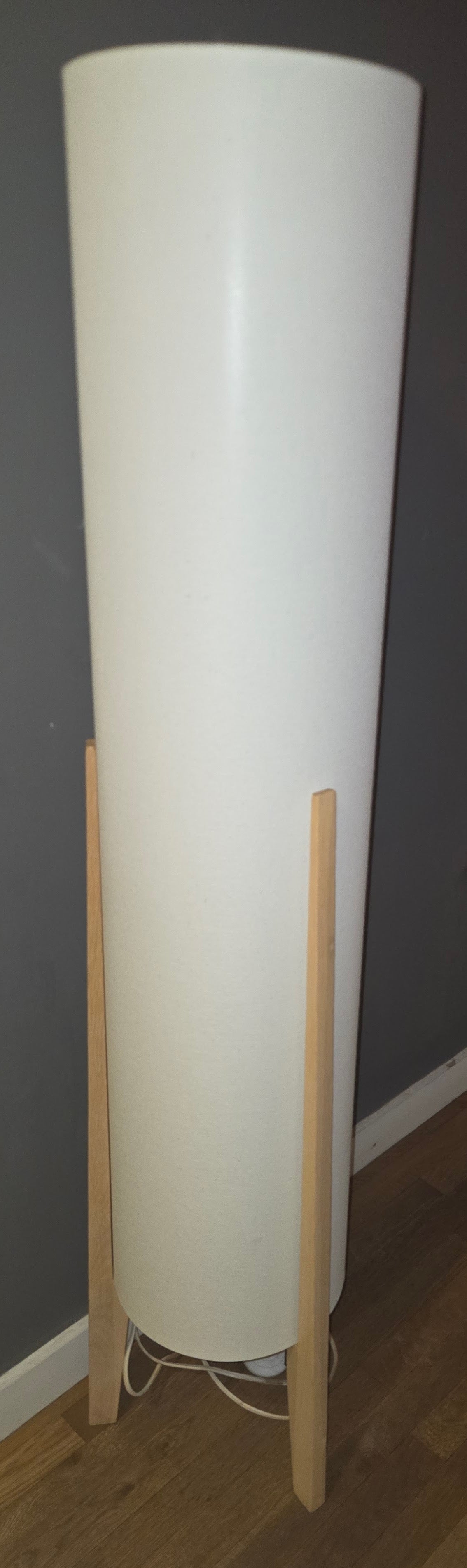 EQ3 Tube Floor Lamp with Oak Base