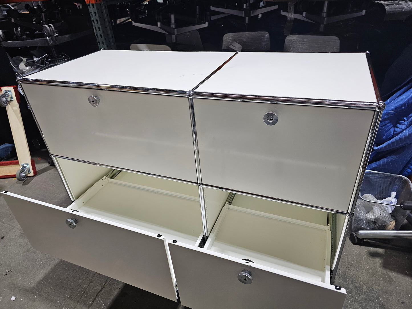 USM Haller Cabinet / Dresser 2x3 with 6 Drawers in White