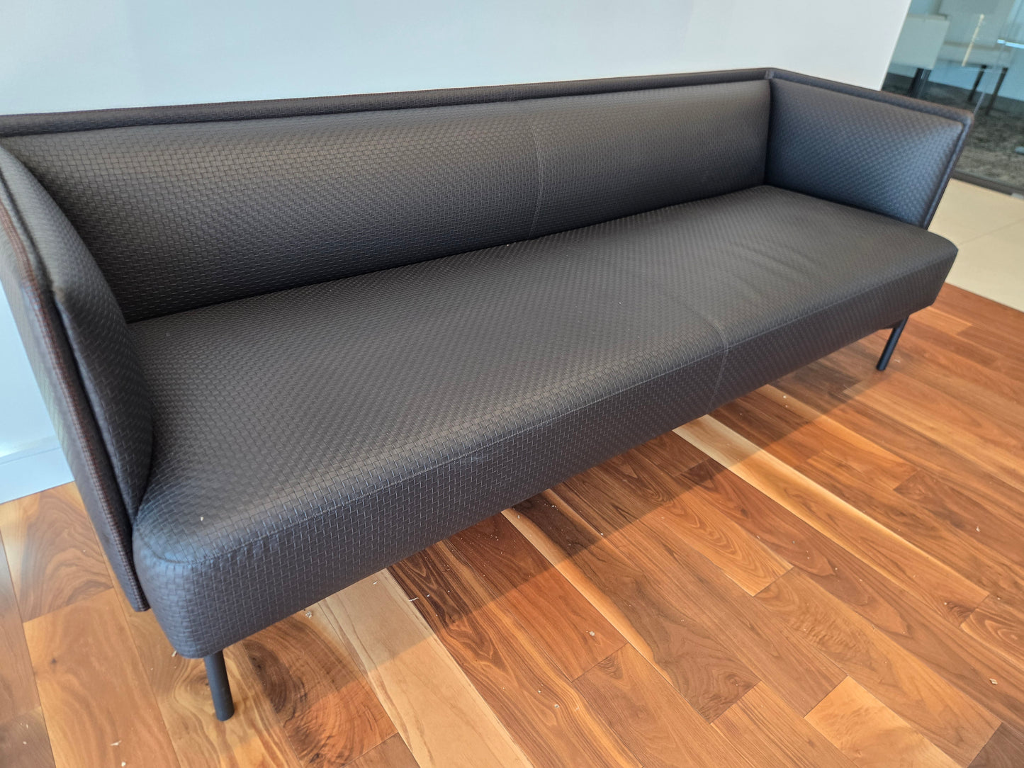 Bernhardt Design Charles Pollock Finale 80-in Sofa in Black Leather Weave