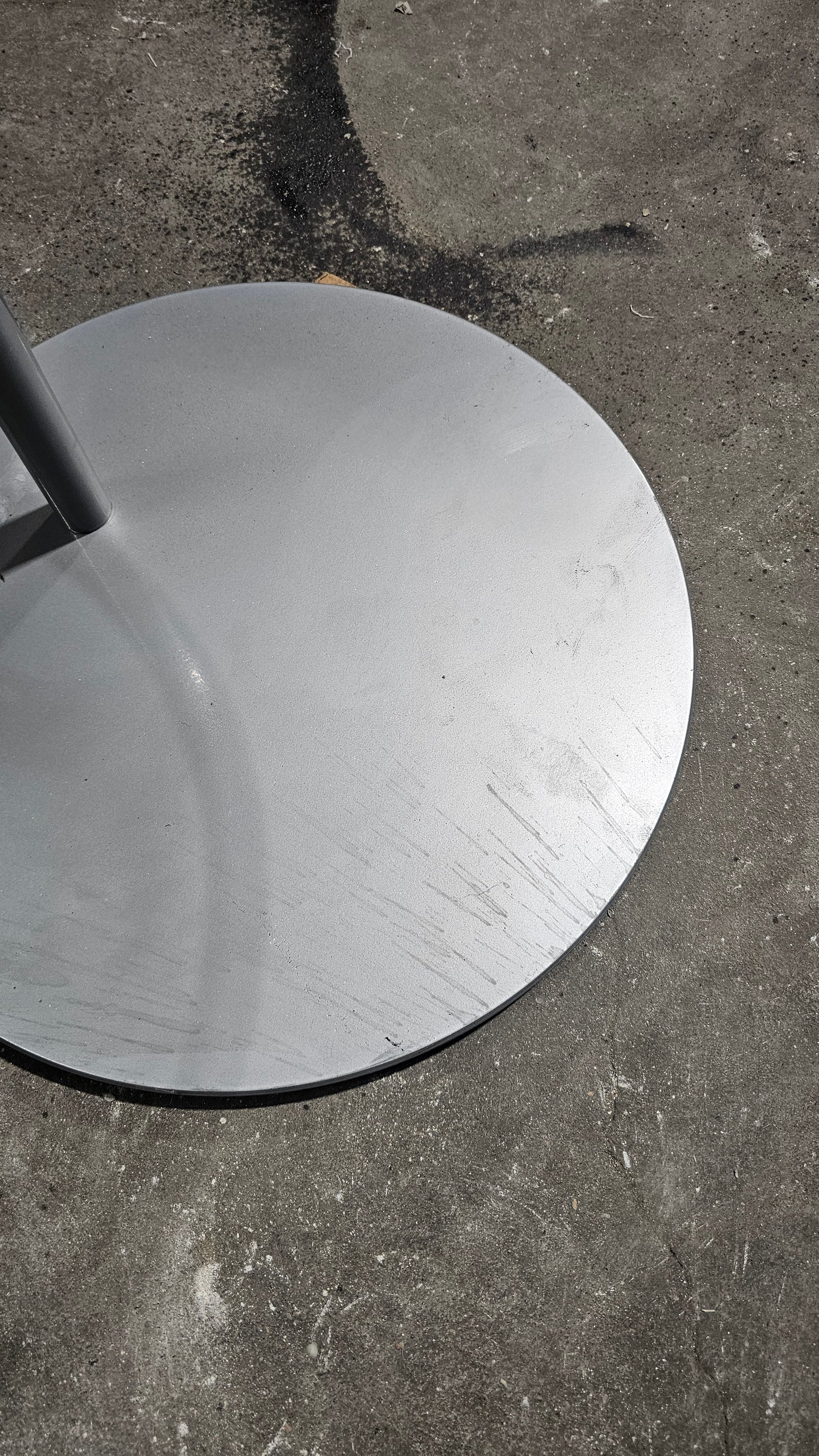 Coalesse Await Glass Side Table (Noticeable Wear)