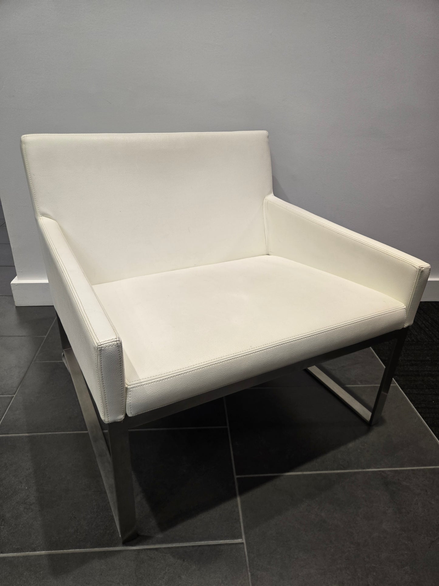 Bernhardt Design B.3 Lounge Chair in White