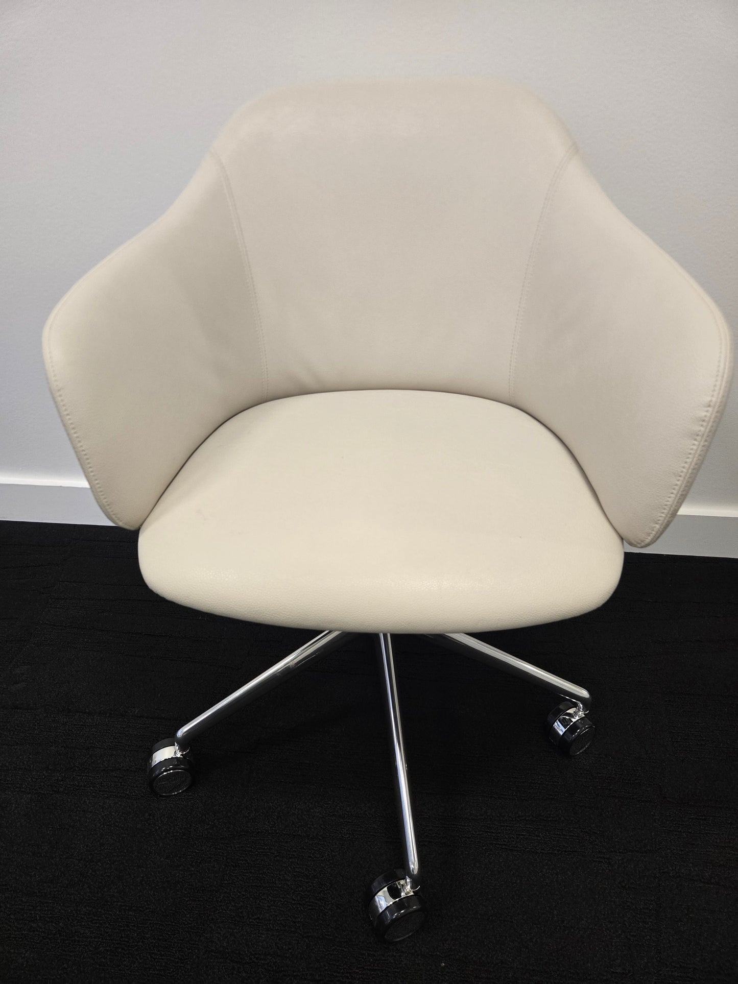 Bernhardt Design Prelude Swivel Chair