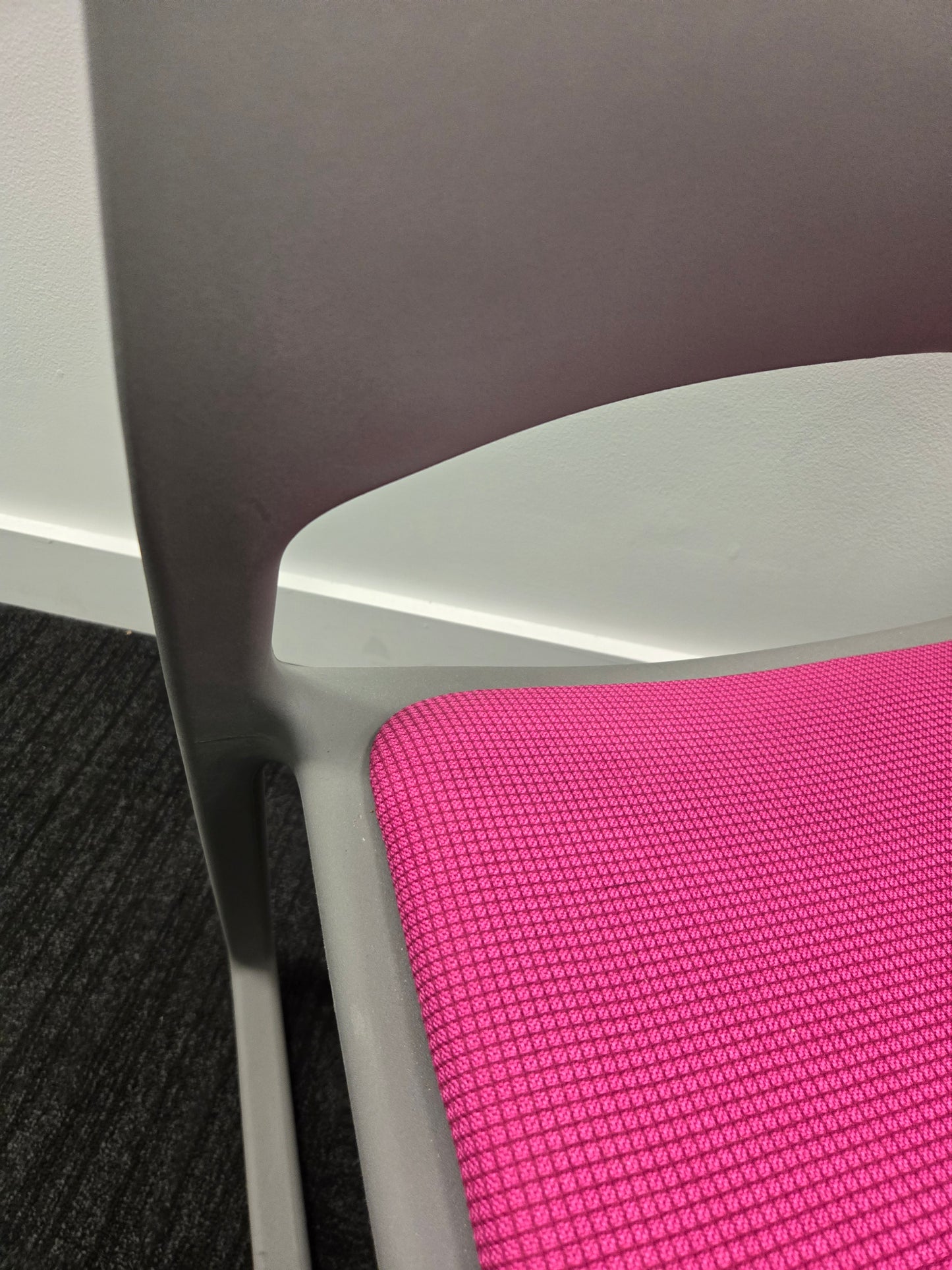 Knoll Spark Lounge Chair in Grey with Pink Seat
