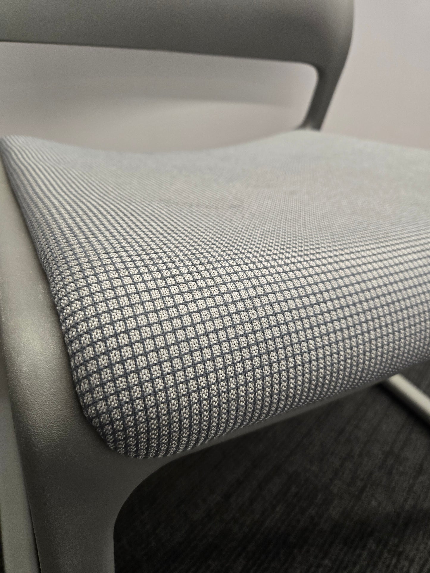 Knoll Spark Lounge Chair in Grey with Grey Seat