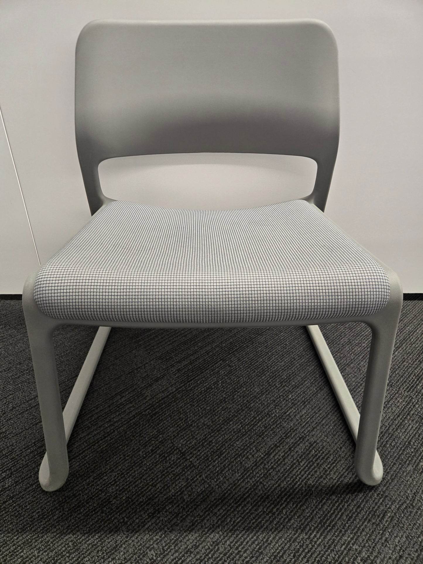 Knoll Spark Lounge Chair in Grey with Grey Seat