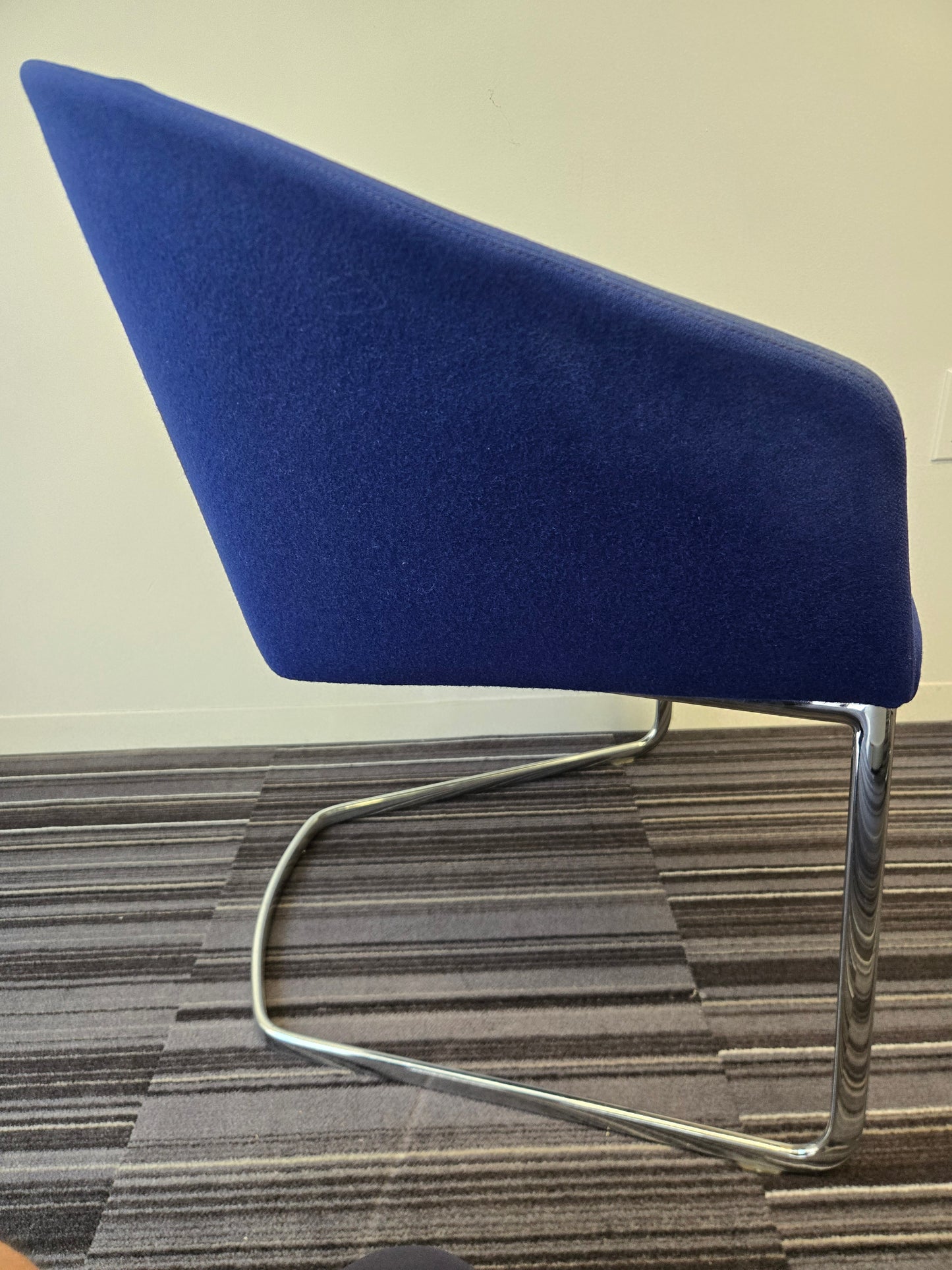 Andreu World Brandy (SO2995) Lounge Chair in Blue Fabric