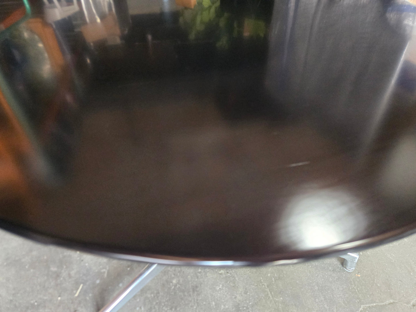 Eames 96x48-in Oval Dining Table (Vintage)