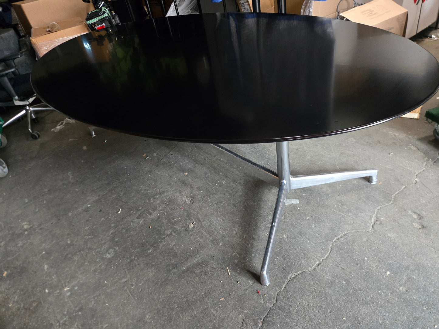 Eames 96x48-in Oval Dining Table (Vintage)