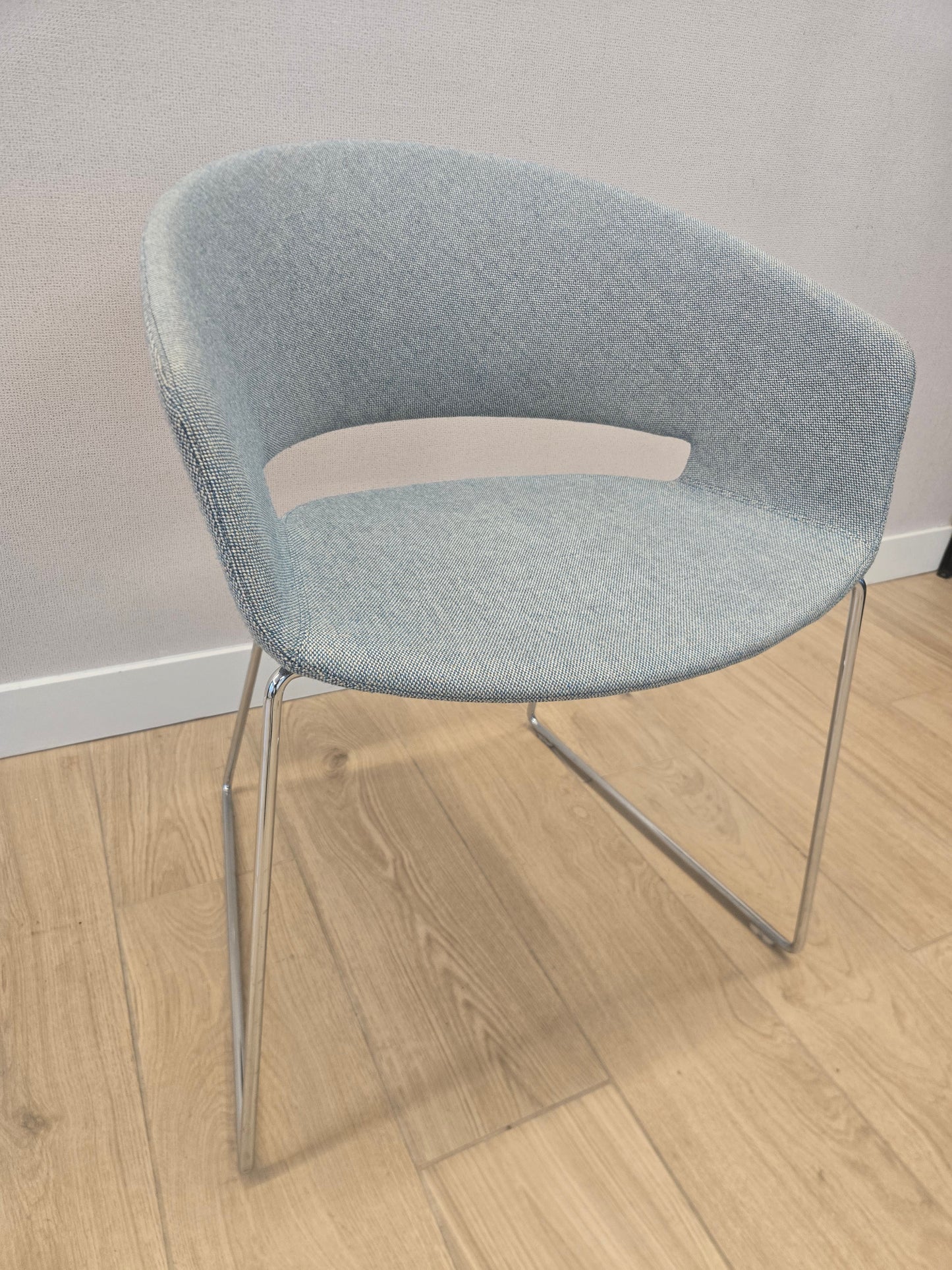 Andreu World Ronda Guest Chair in Blue
