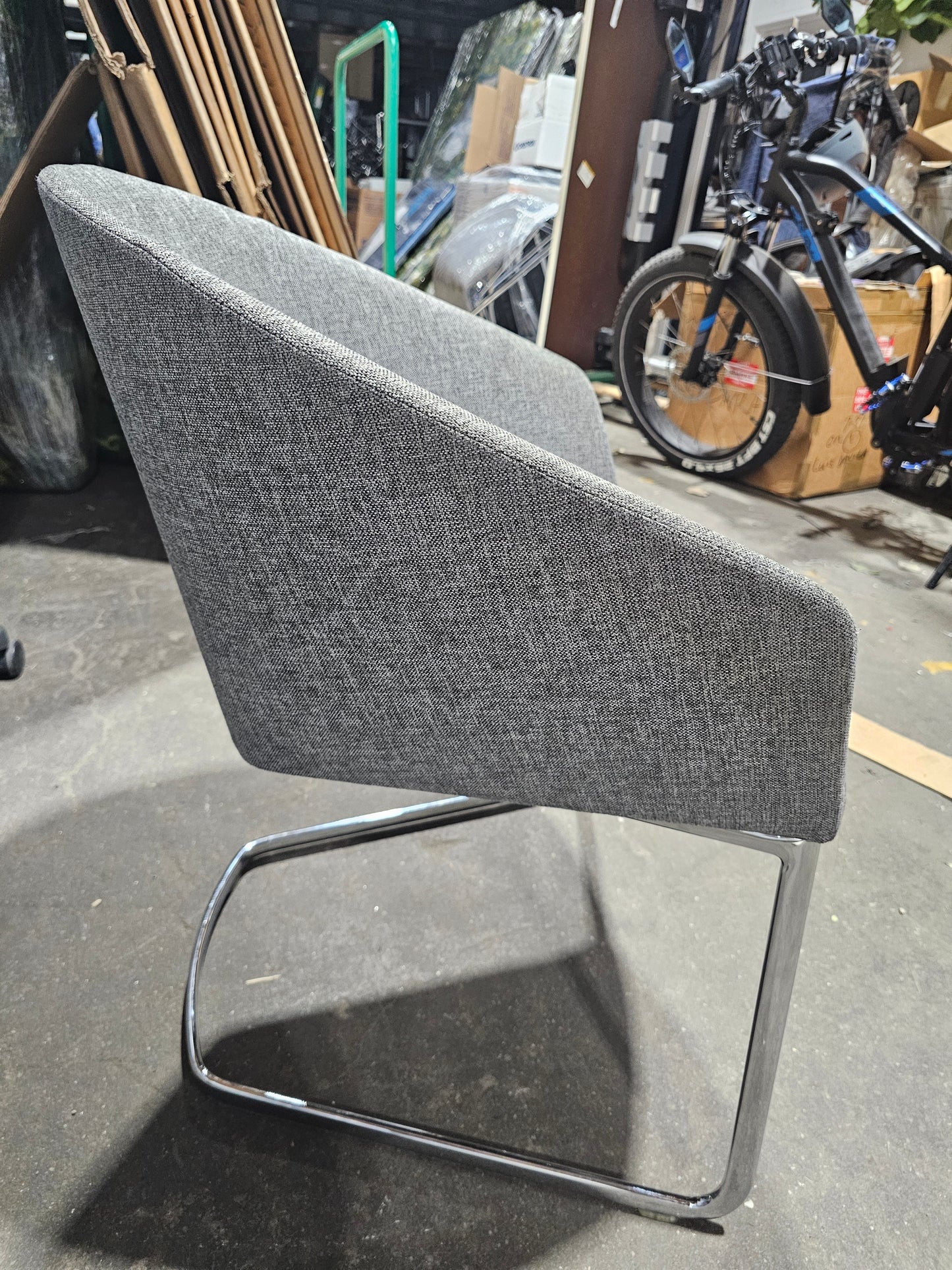 Andreu World Brandy (SO2995) Lounge Chair in Grey Fabric