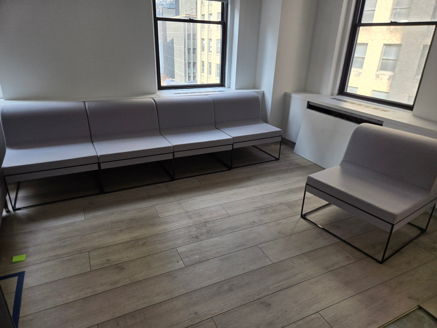 Steelcase Unami Modular Lounge Seating 7-Piece Configuration in Light Grey