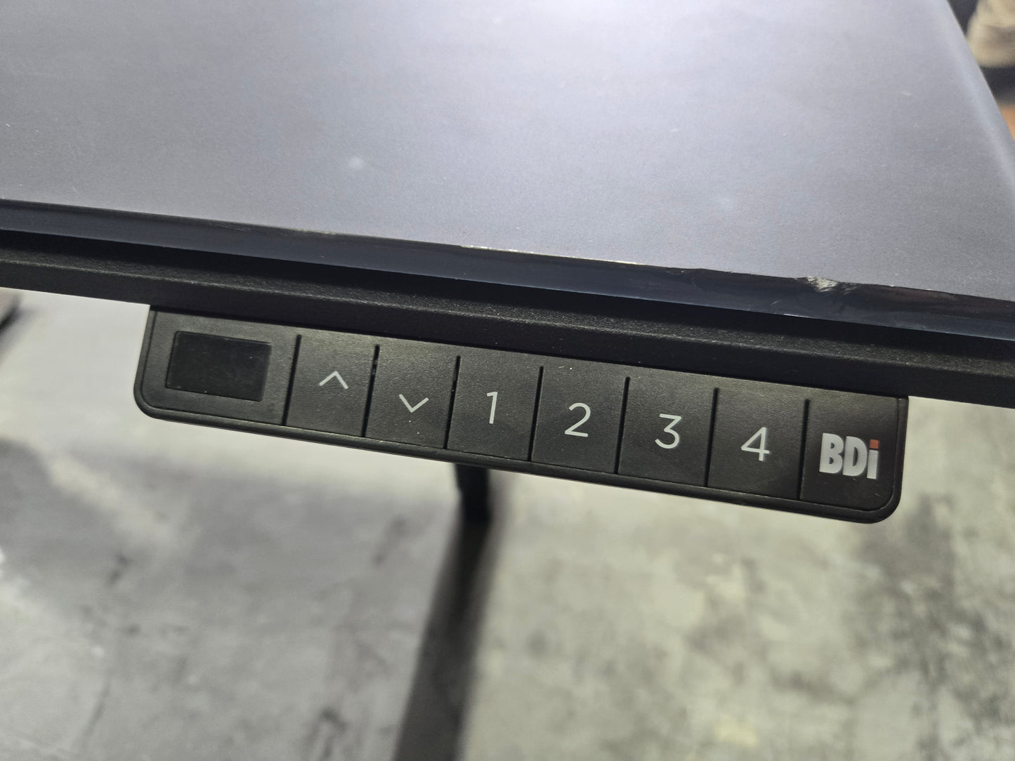 BDI 6650 Stance 48-in Electric Sit-Stand Desk with Glass Top (Noticeable Wear)