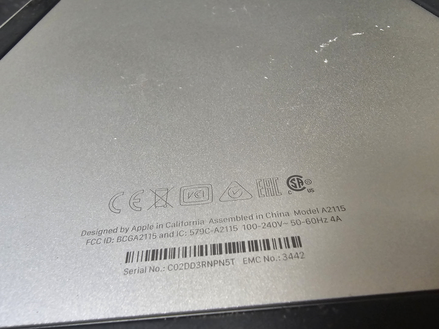 Apple iMac 27-in, Model A2115