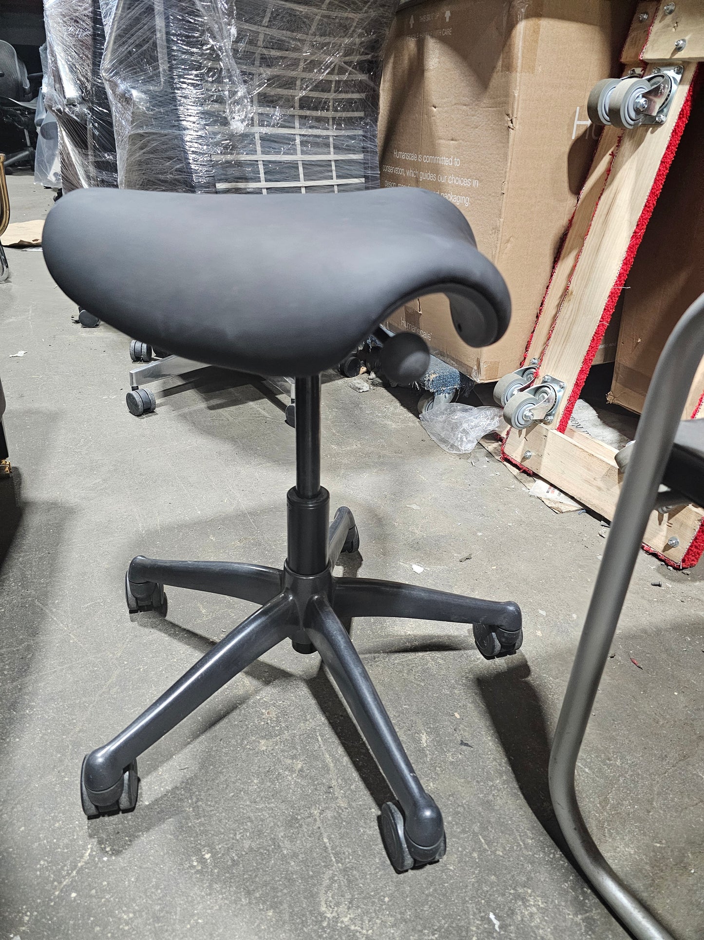 Humanscale Saddle Stool