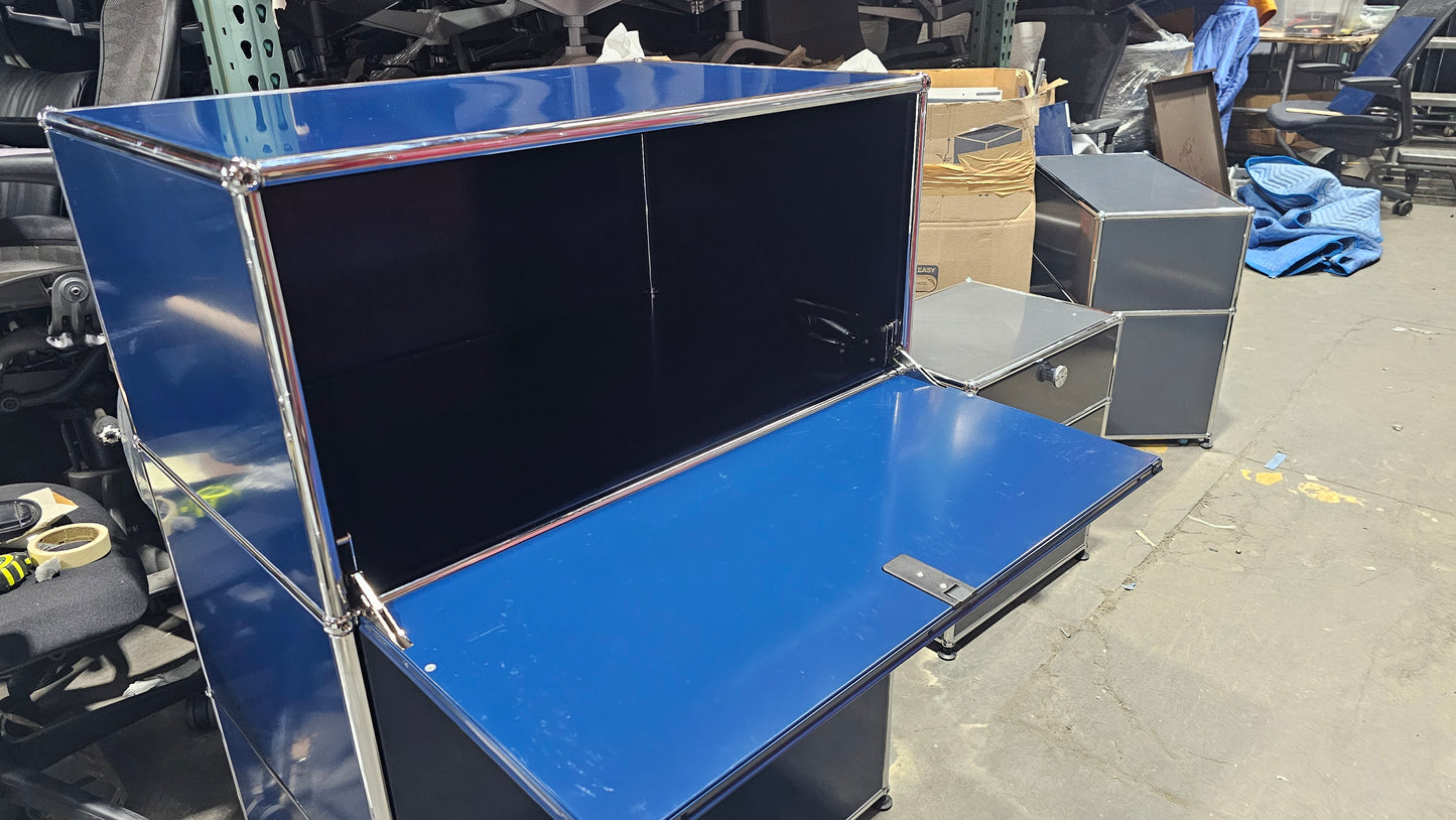 USM Haller Cabinet 1x3 with 1 Door and 2 Drawers + Inserts in Steel Blue