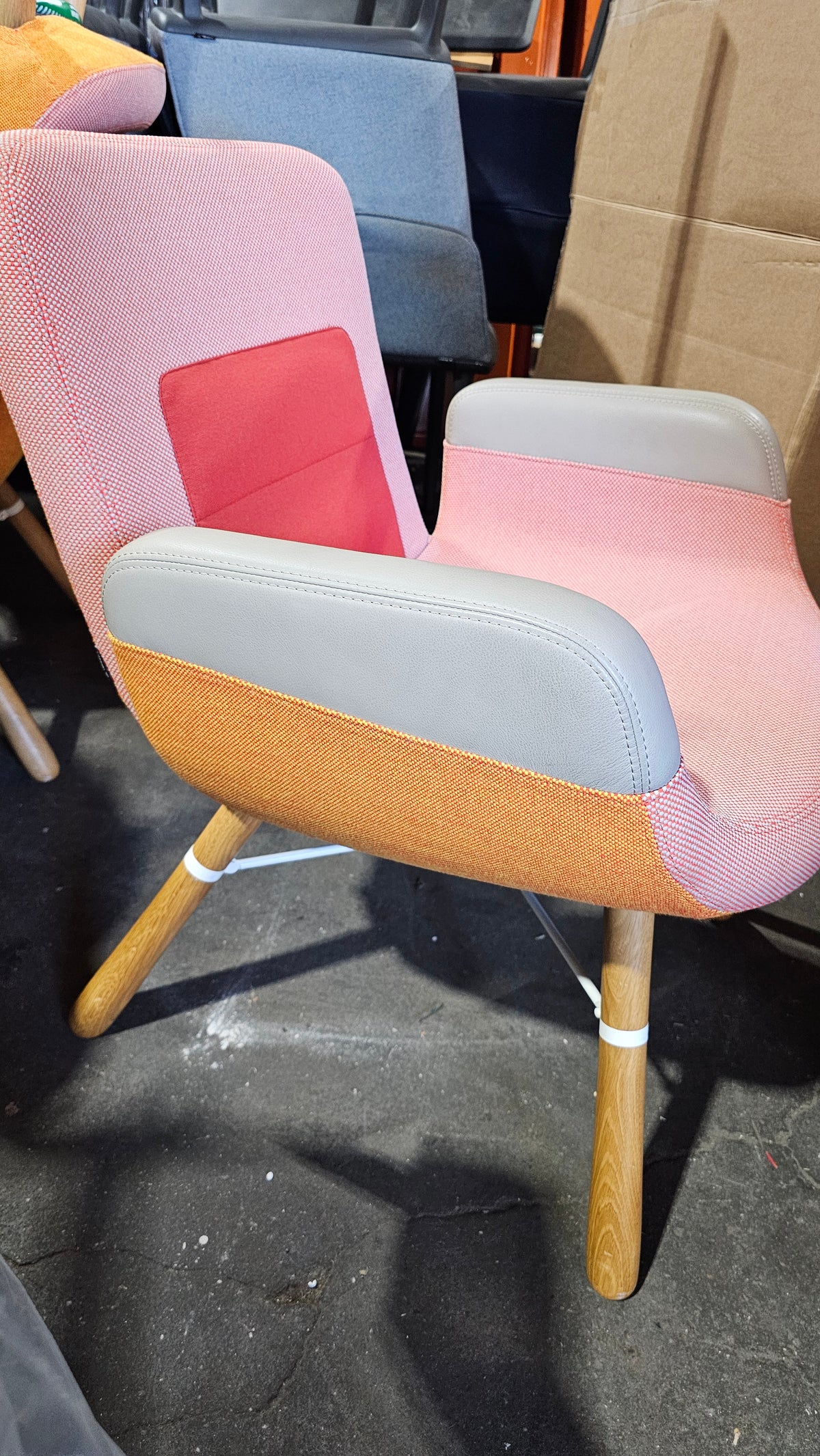 Vitra East River Lounge Chair in Orange