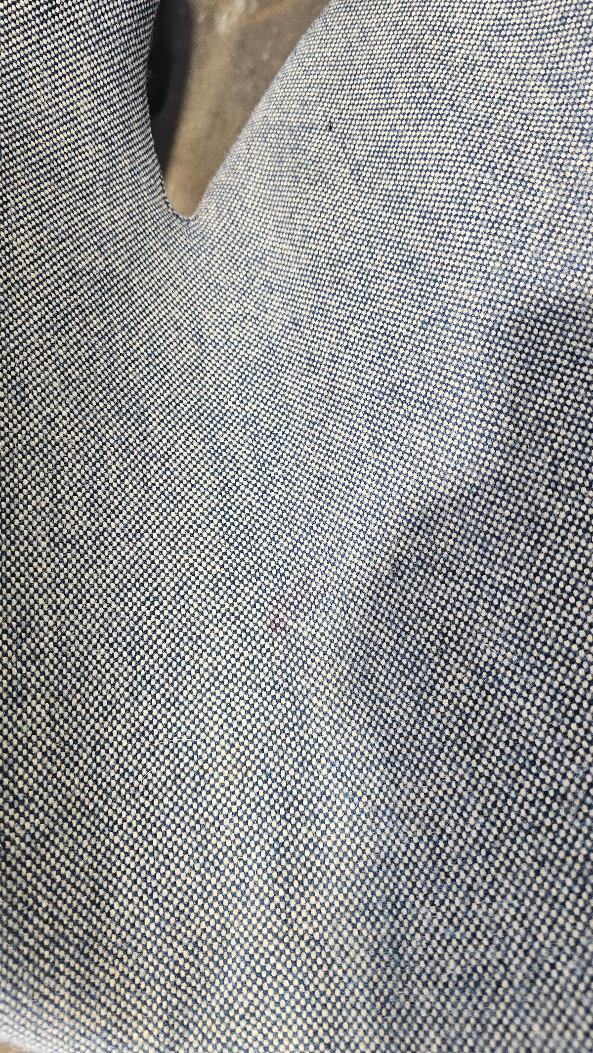 Vitra Organic Lounge Chair in Blue (Noticeable Wear)