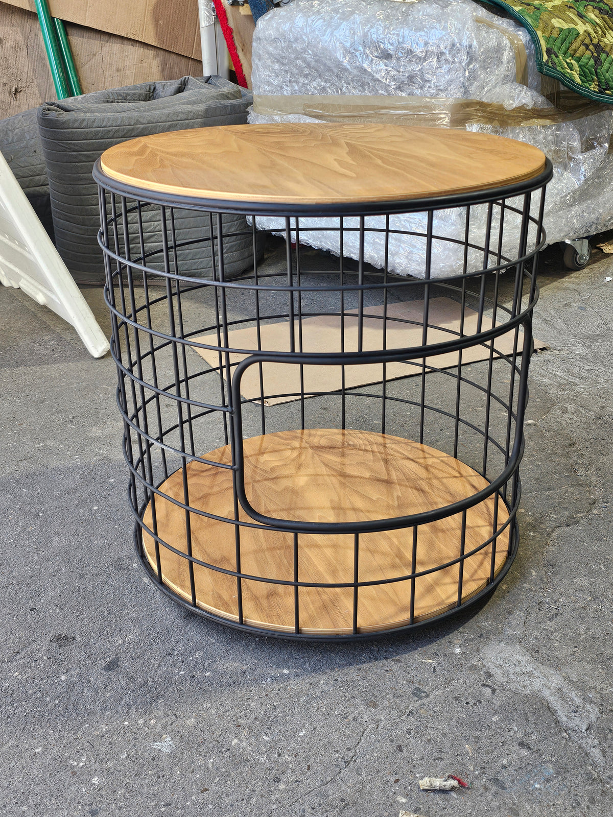 Gus Modern Wireframe End Table
