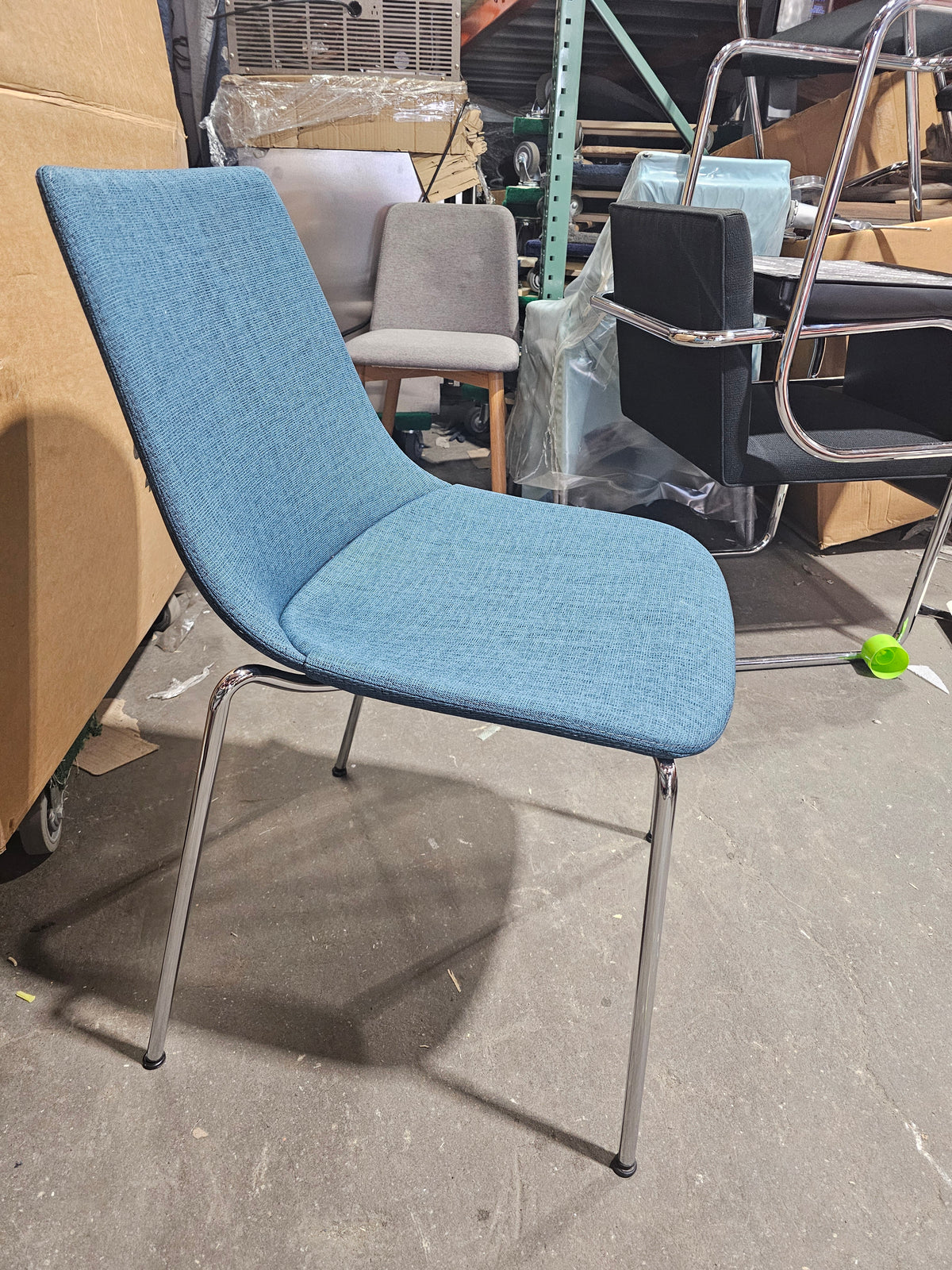 Davis Join Side Chair in Blue (New)