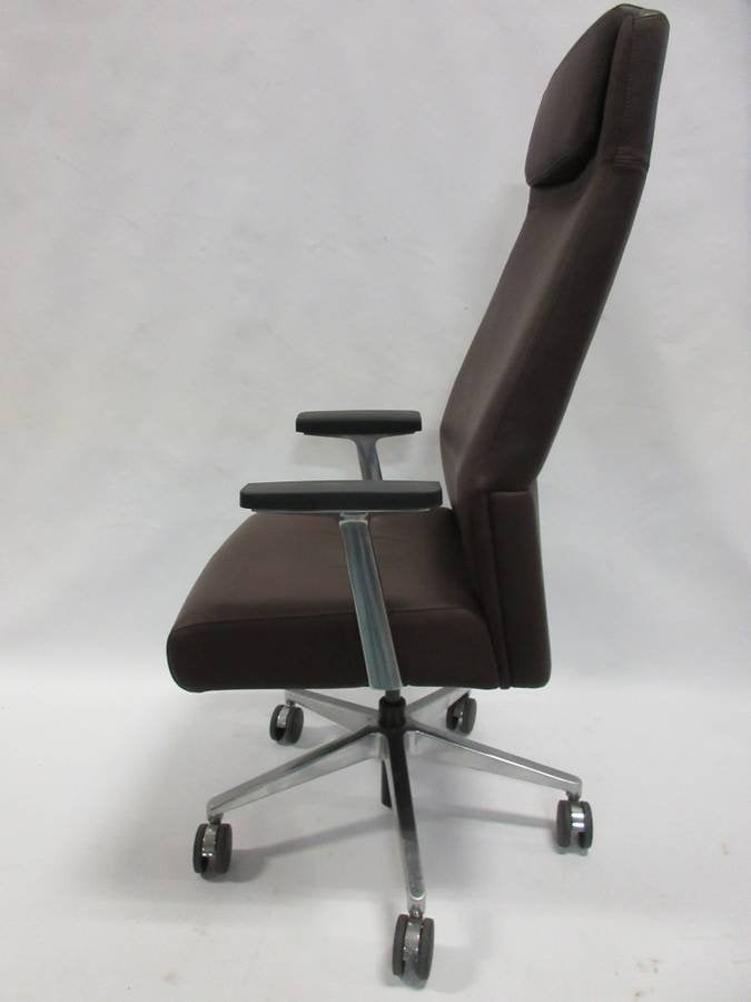 Steelcase Siento Executive Highback Leather Chair - Bygone Icons