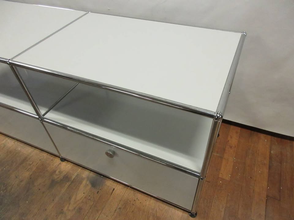 USM Haller Cabinet 2x2 with 2 Open Shelves & 2 Drawers Below in Light Grey