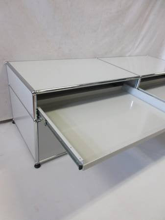 USM Haller Console 2x2 with 2 Drawers + 2 Pull-Out Shelves in Off-White - Bygone Icons