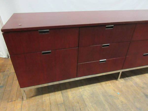 Florence Knoll 4-Position 10-Drawer Cherry Wood Credenza - Bygone Icons