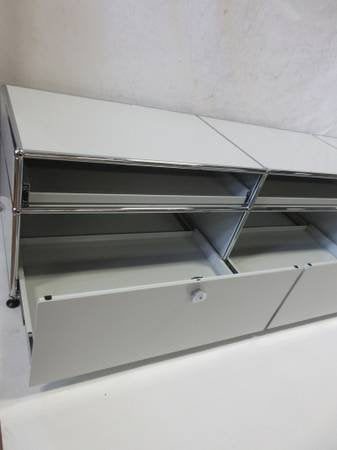 USM Haller Console 3x2 with 3 Drawers + 3 Pull-Out Shelves in Light Grey