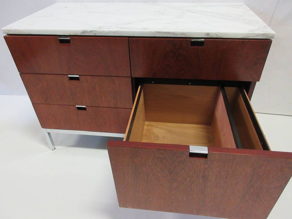 Florence Knoll 2-Position 5-Drawer Credenza with Walnut Wood and Marble Top - Bygone Icons